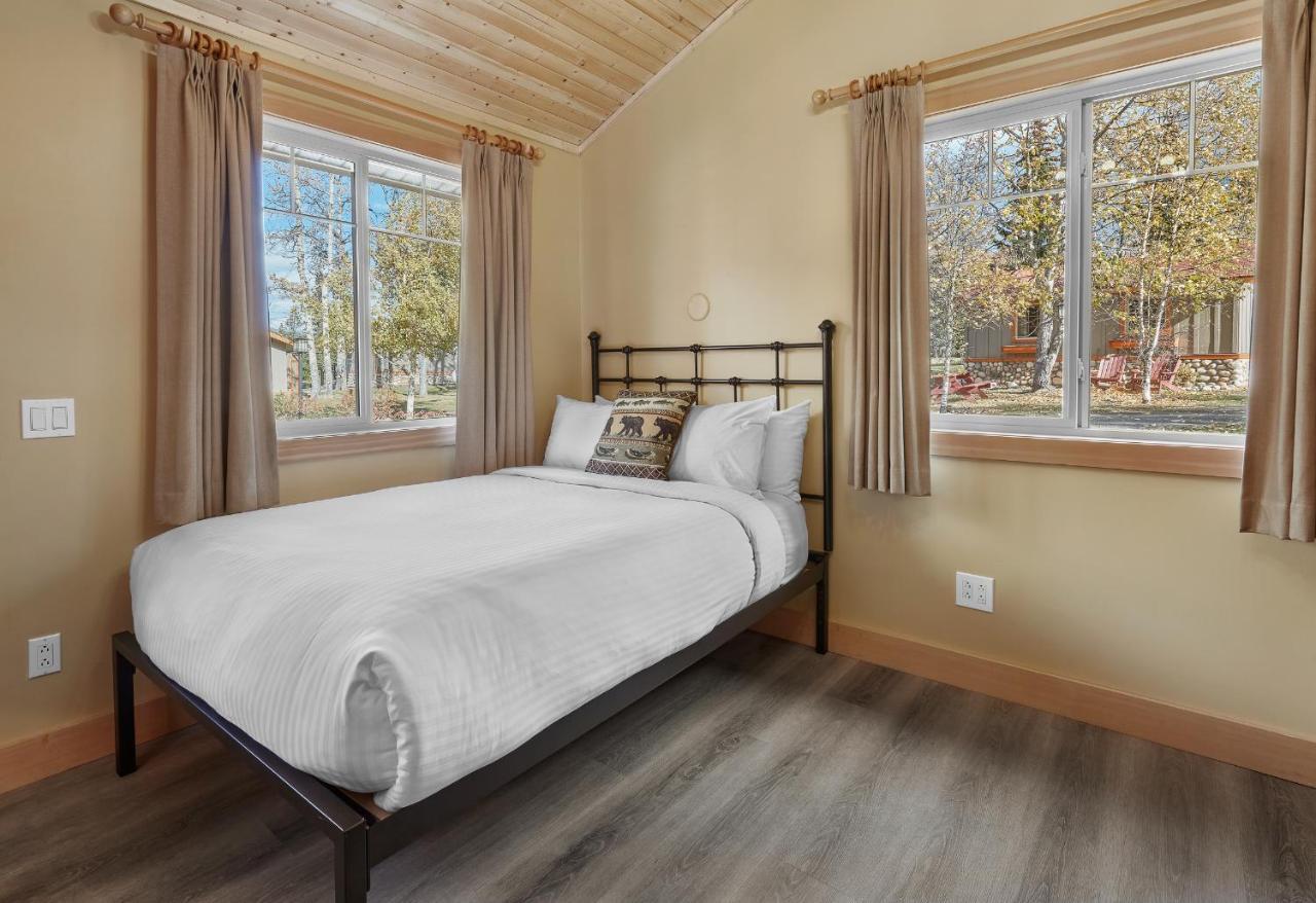 Patricia Lake Bungalows แจสเปอร์ ภายนอก รูปภาพ
