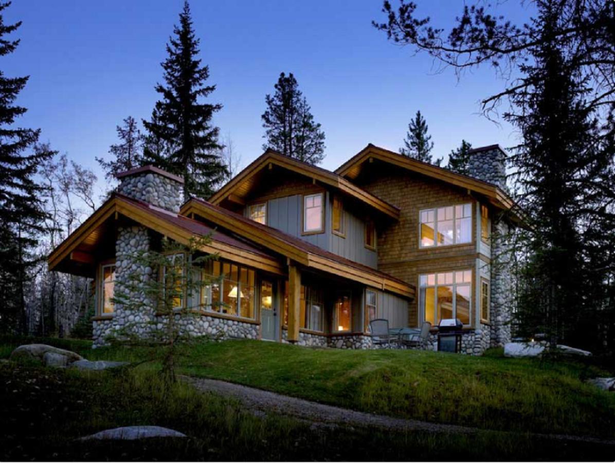 Patricia Lake Bungalows แจสเปอร์ ภายนอก รูปภาพ